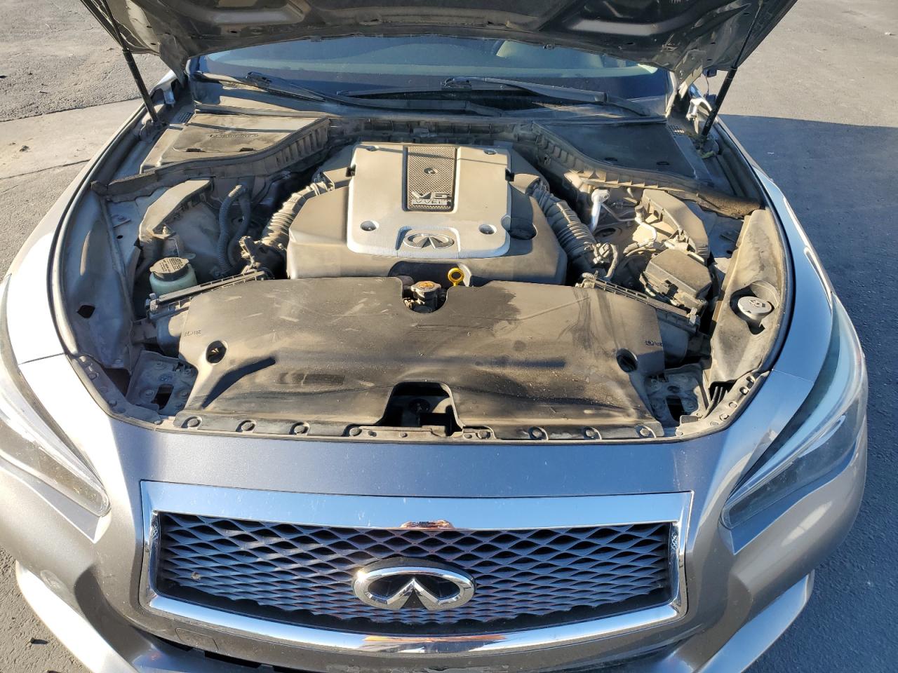 INFINITI Q50 BASE
