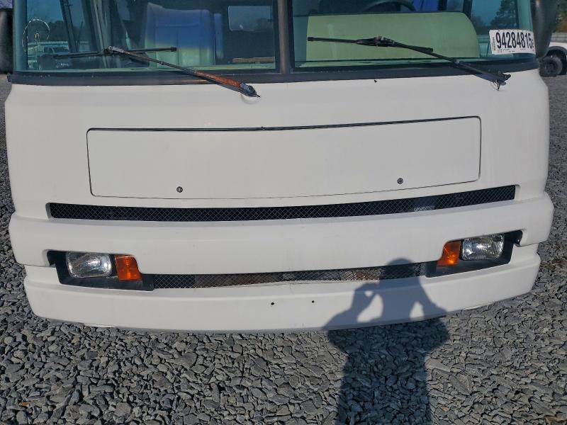 1997 CHEVROLET P30 #3302668001