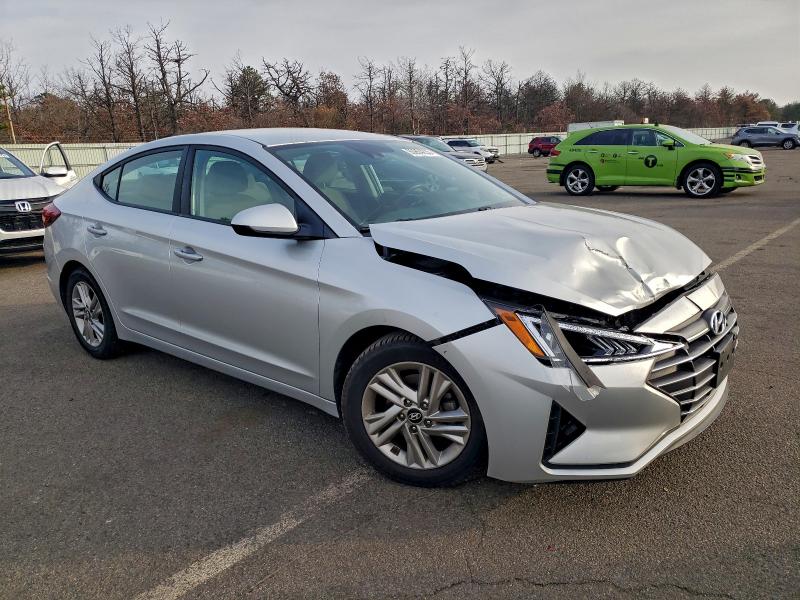 2019 HYUNDAI ELANTRA SE #3305305308