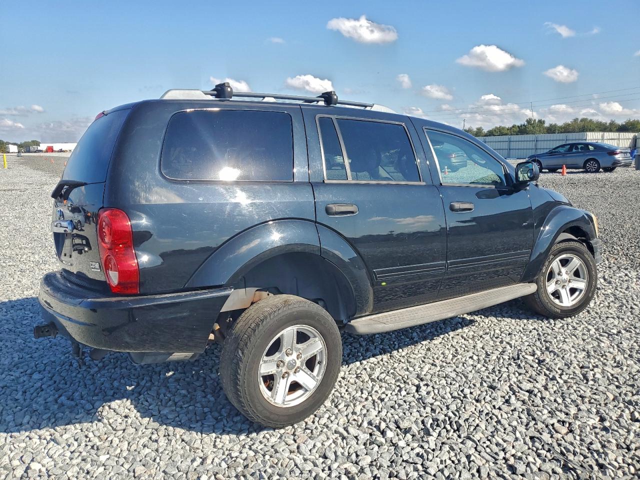 Lot #3302913082 2005 DODGE DURANGO SL