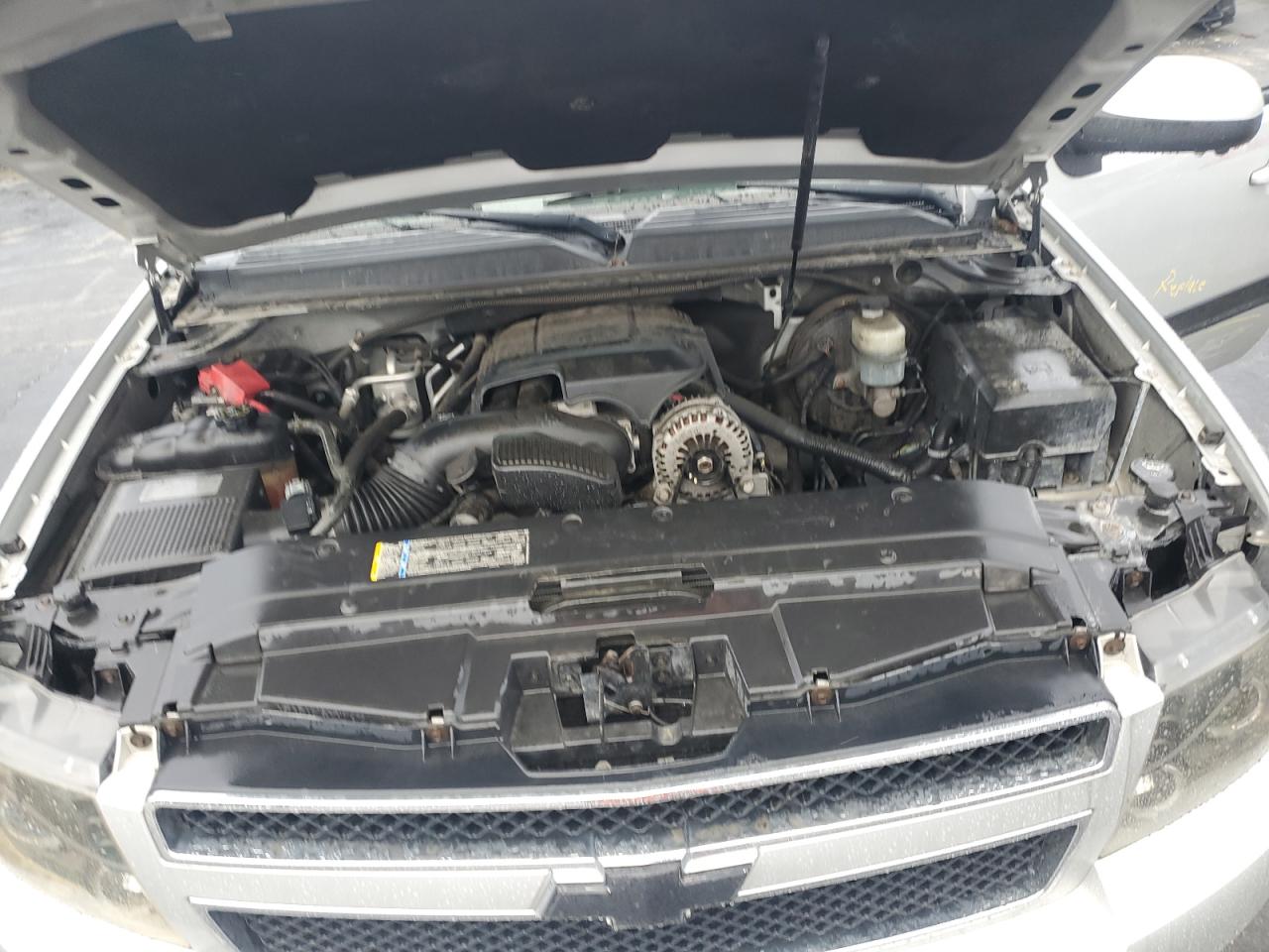 CHEVROLET SUBURBAN K1500 LT