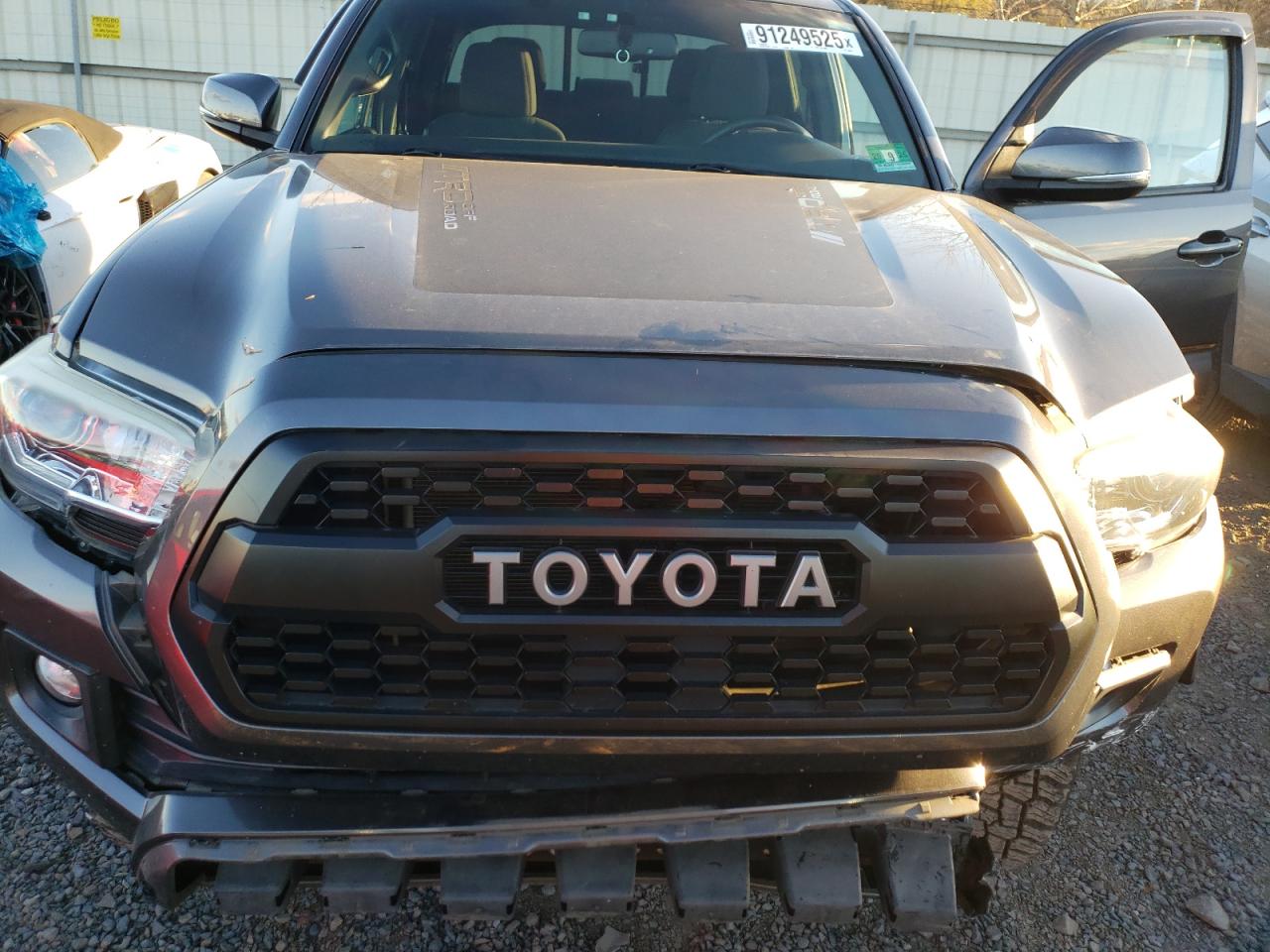 TOYOTA TACOMA DOUBLE CAB