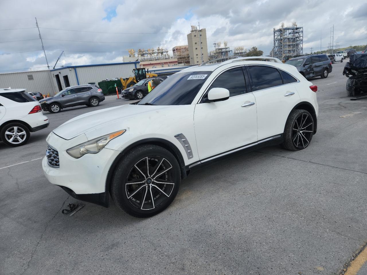 INFINITI FX37