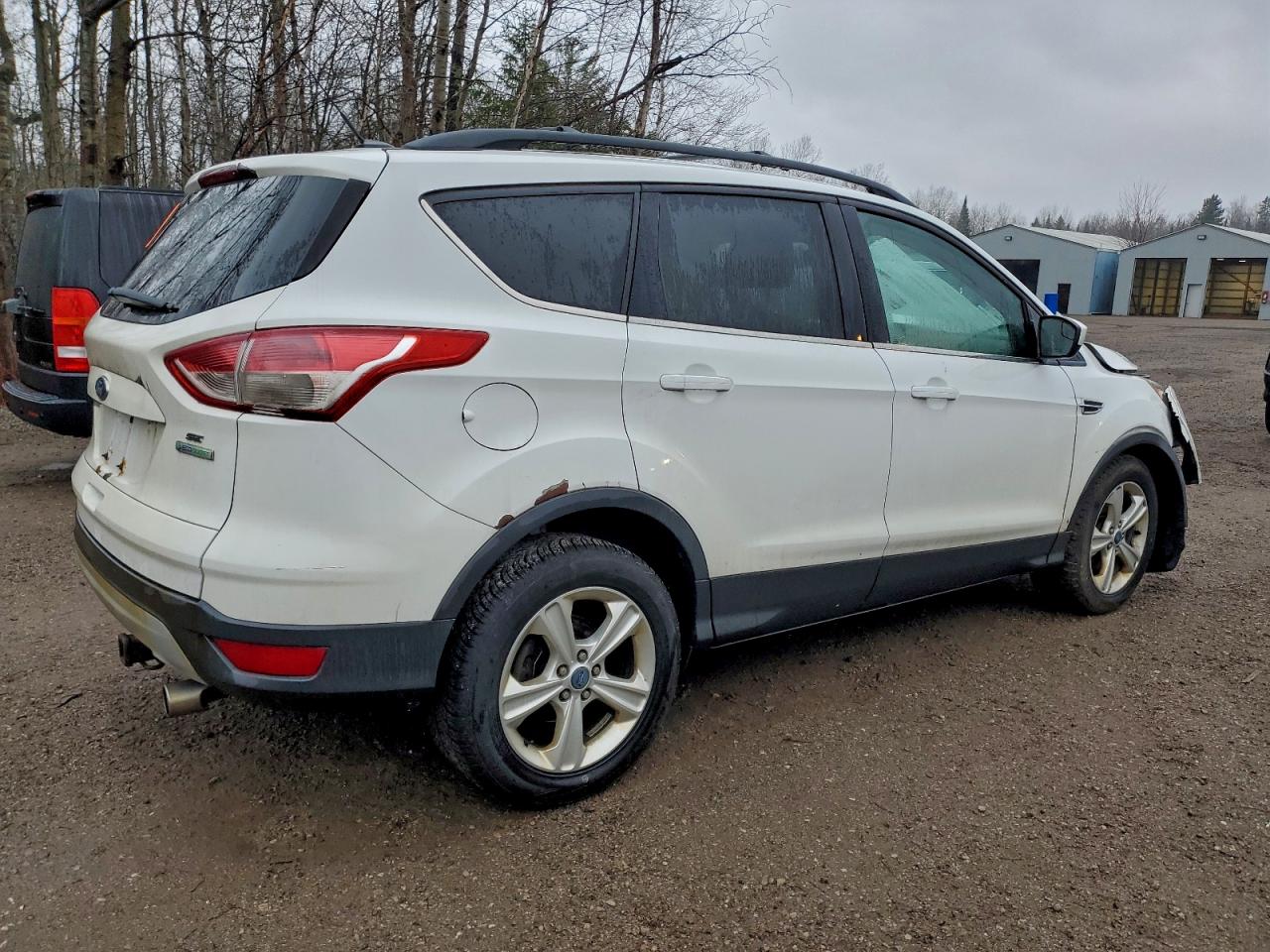 FORD ESCAPE SE