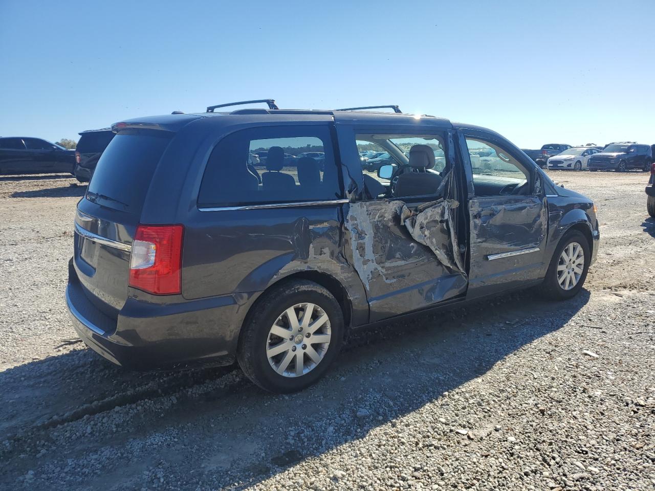 CHRYSLER TOWN & COUNTRY TOURING