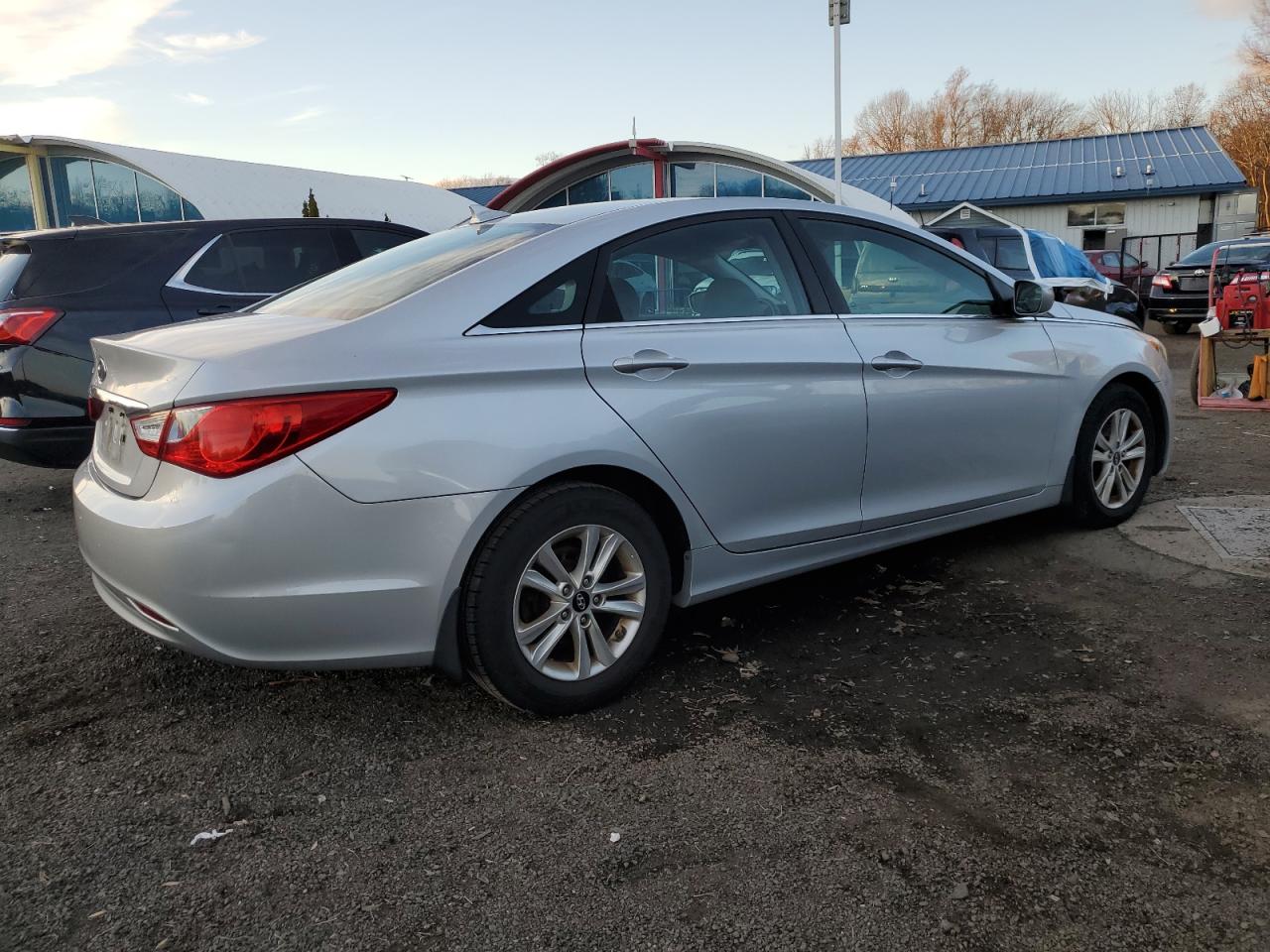 Lot #3304634939 2012 HYUNDAI SONATA GLS
