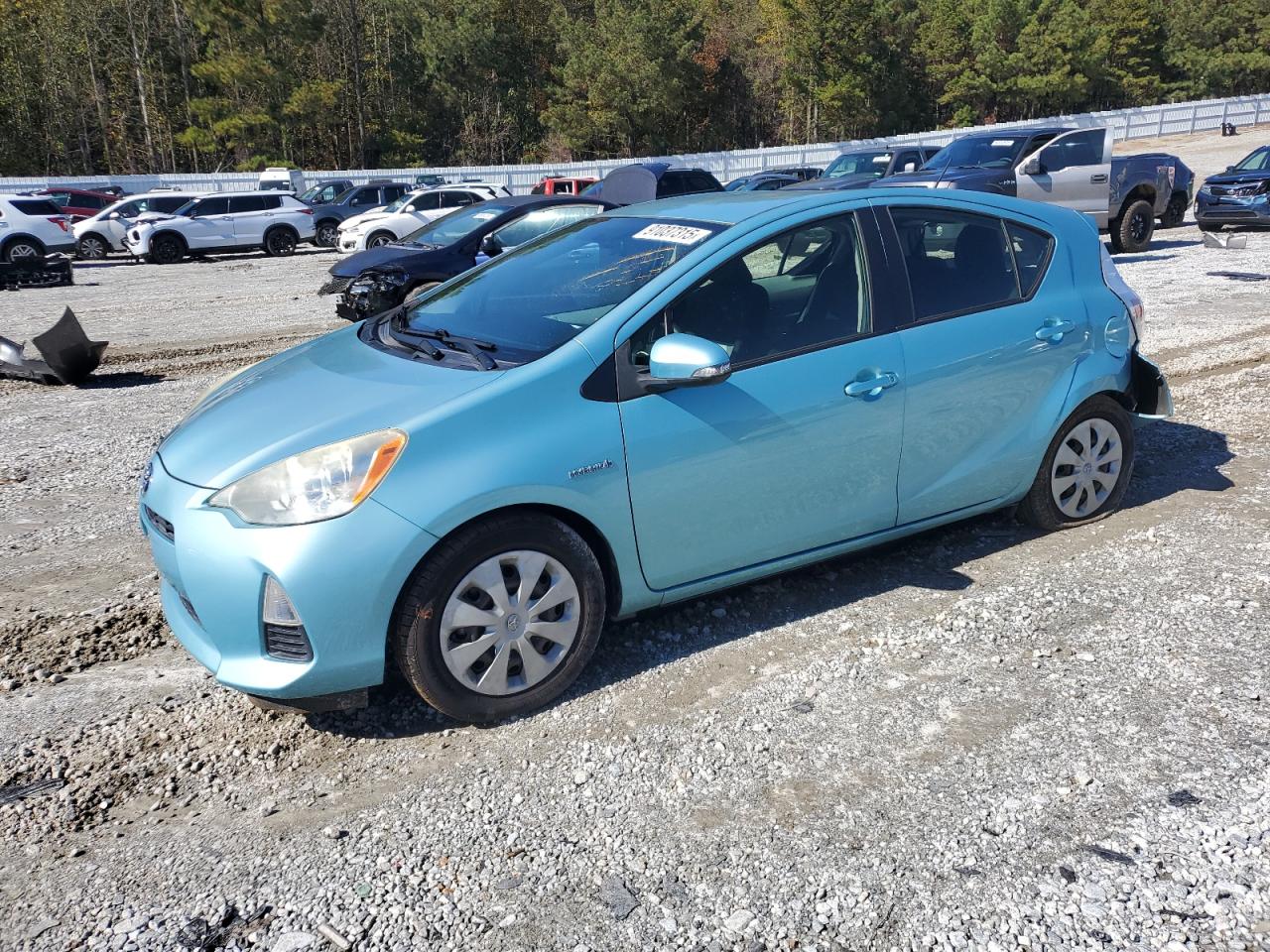 TOYOTA PRIUS C