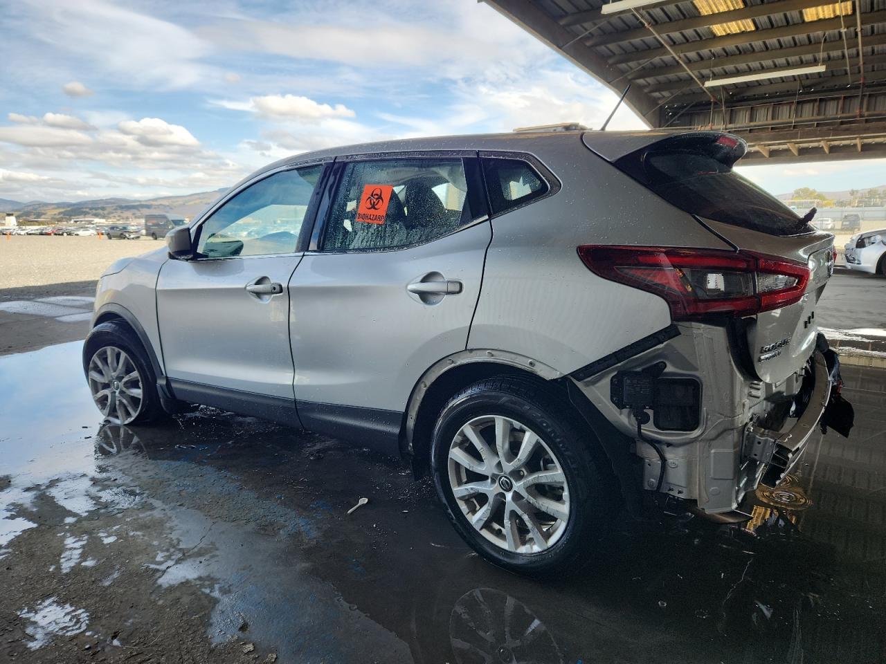 NISSAN ROGUE SPORT S