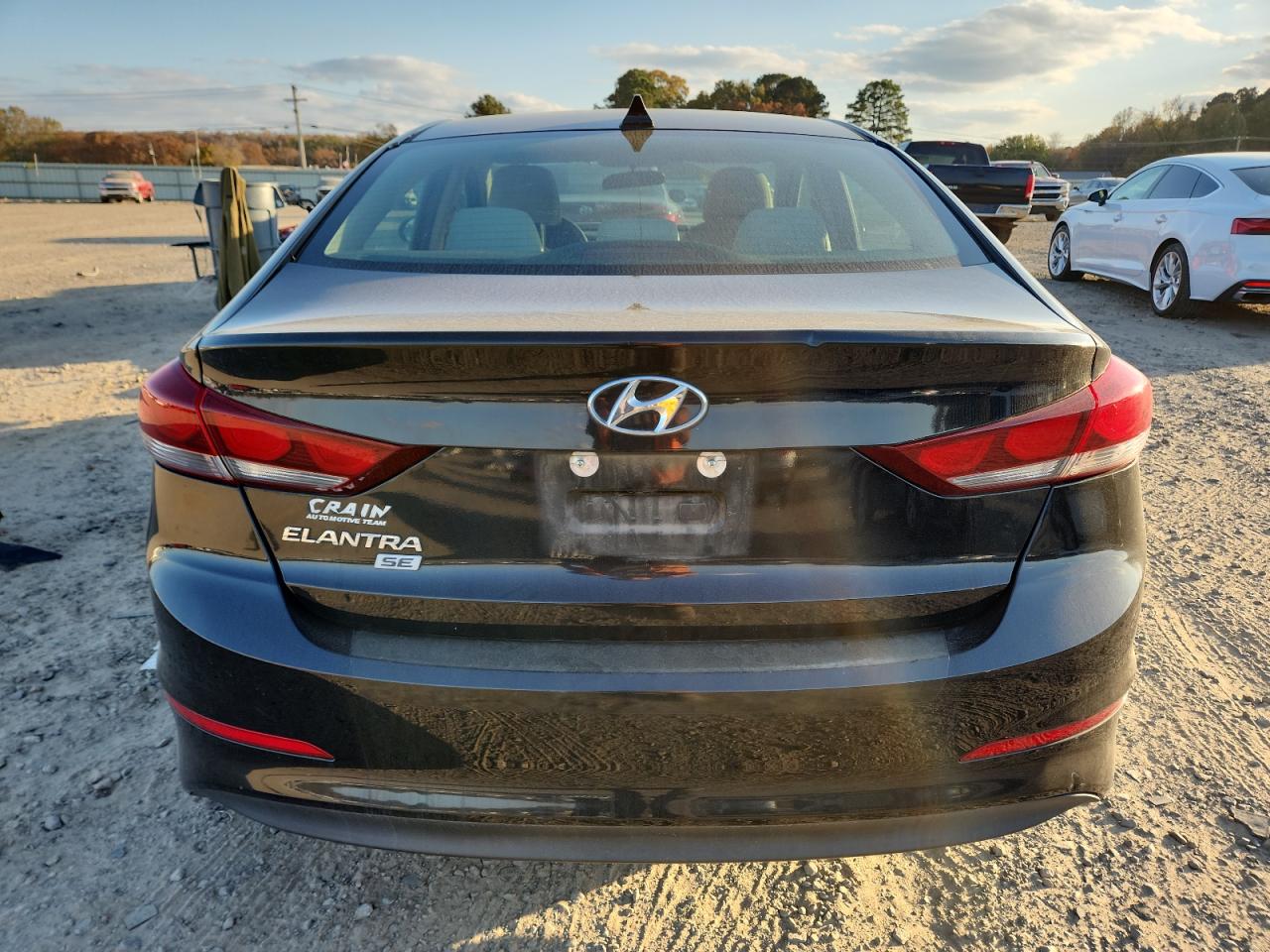 HYUNDAI ELANTRA SE