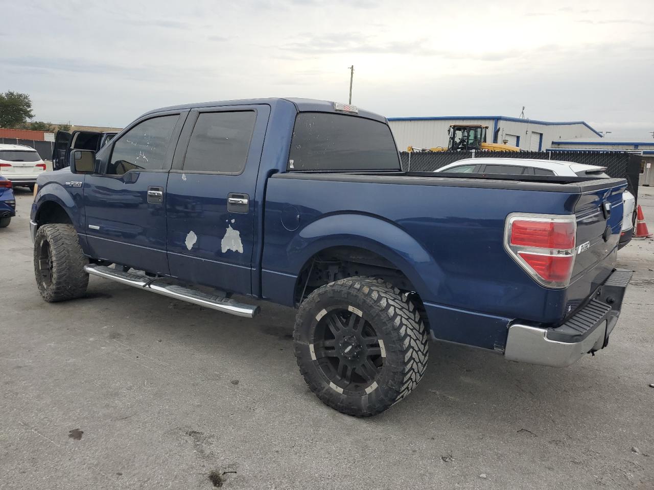 FORD F-150 SUPERCREW