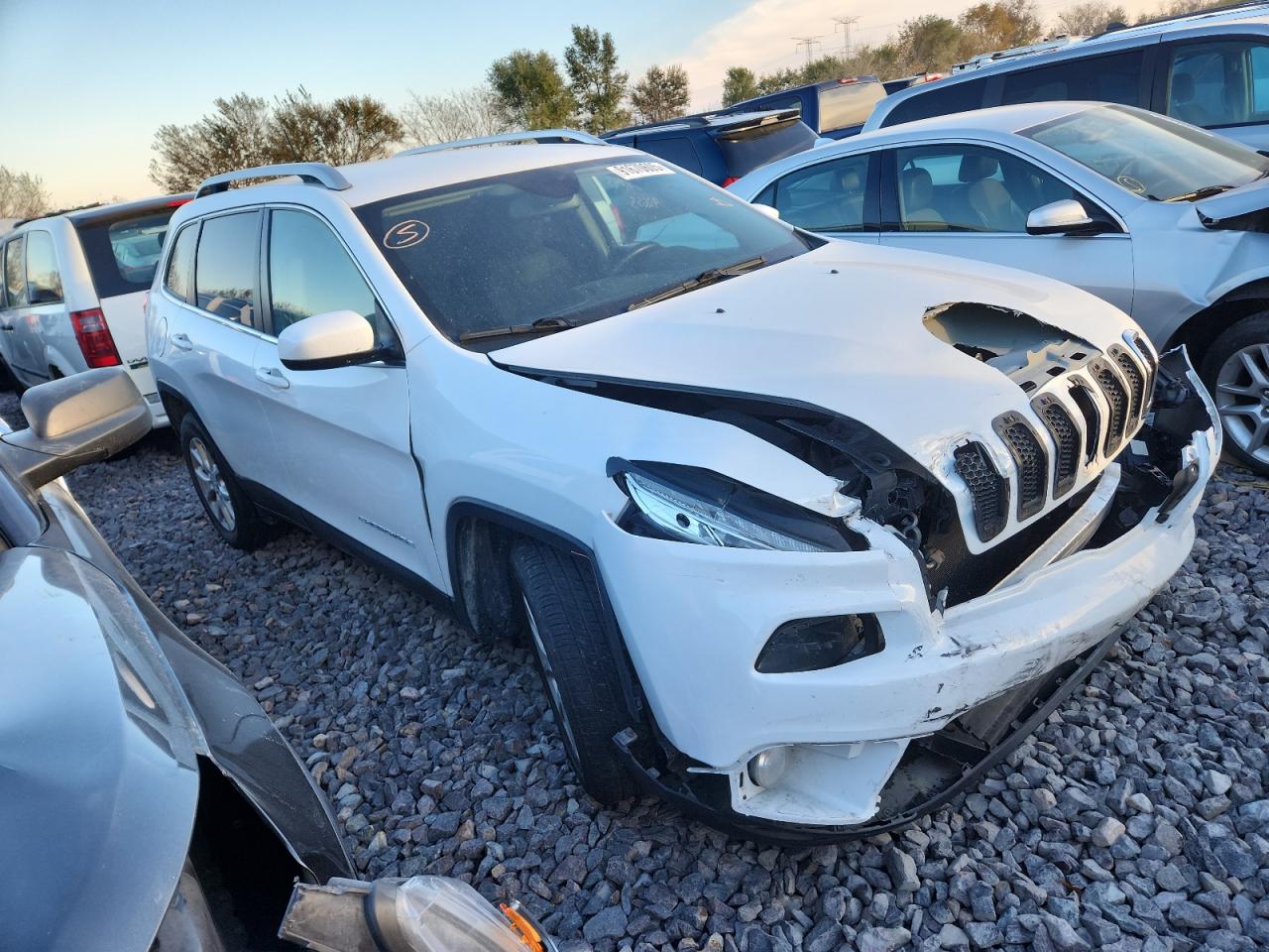 JEEP GRAND CHEROKEE LATITUDE