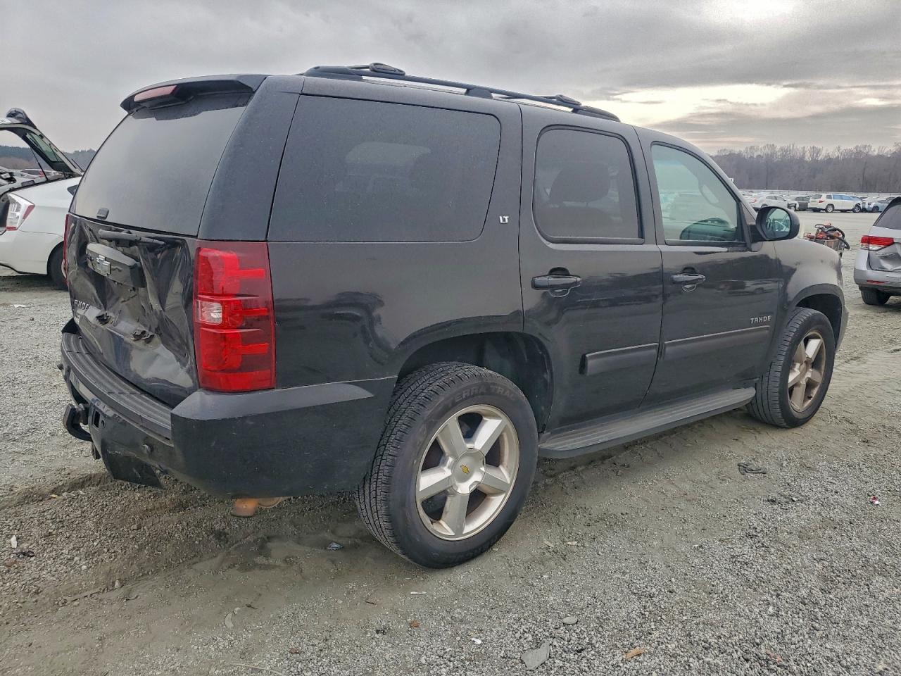 CHEVROLET TAHOE K1500 LT