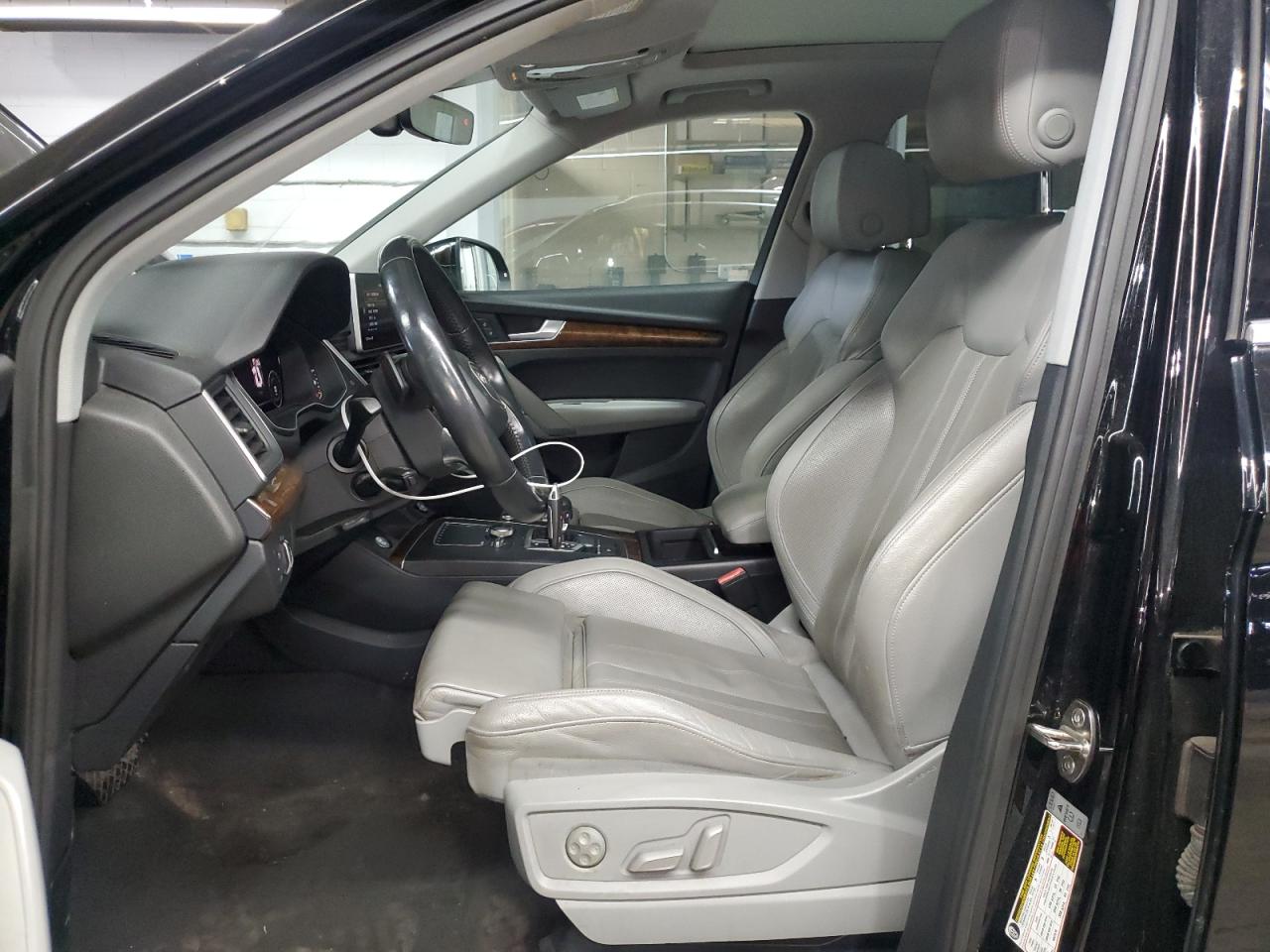 AUDI Q5 PREMIUM PLUS