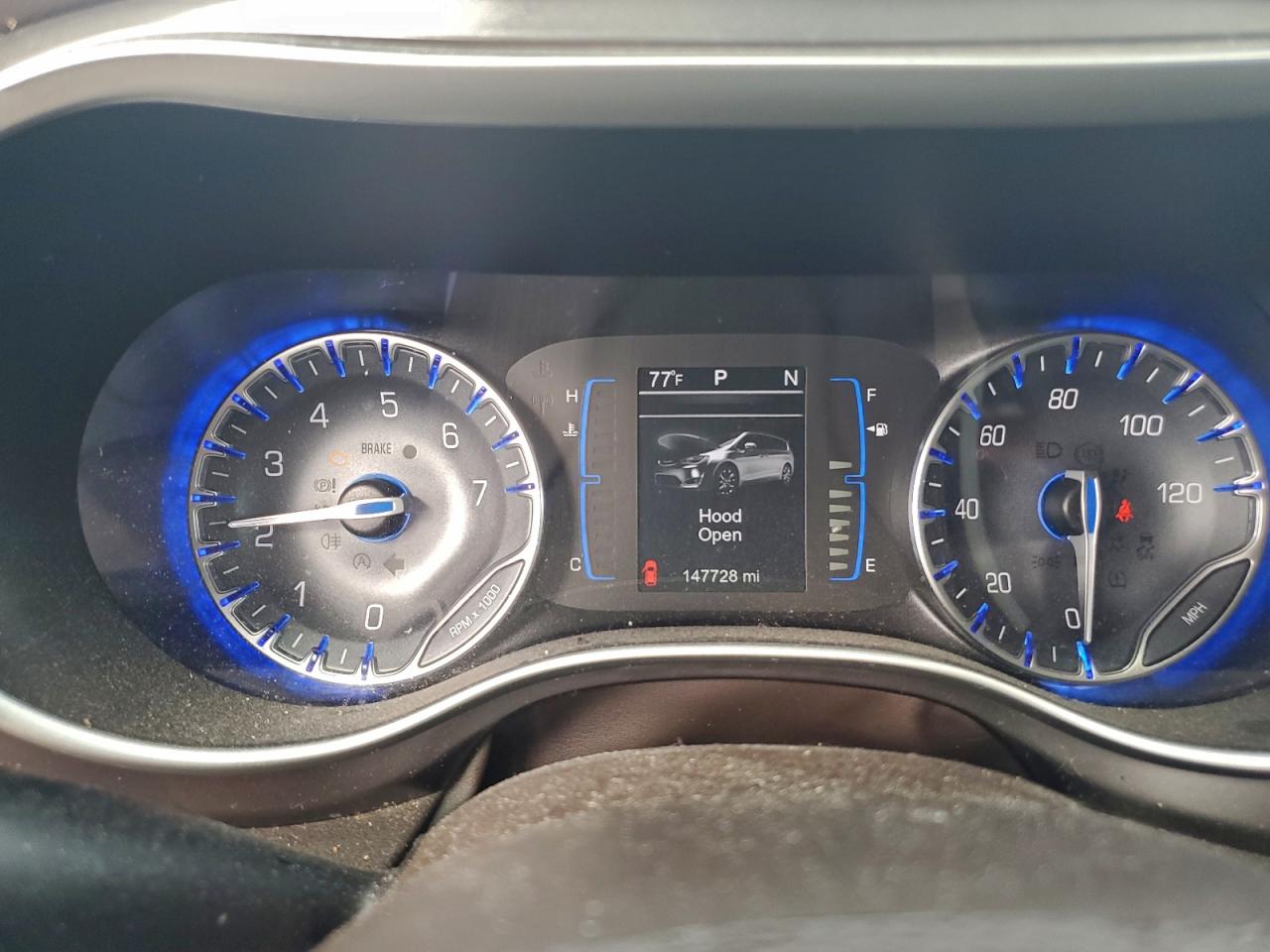 CHRYSLER PACIFICA TOURING L