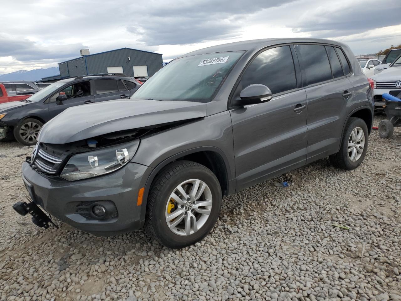 Lot #3308826794 2013 VOLKSWAGEN TIGUAN S