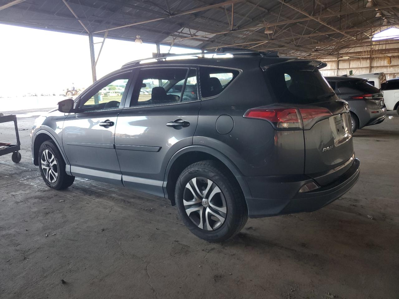 TOYOTA RAV4 LE