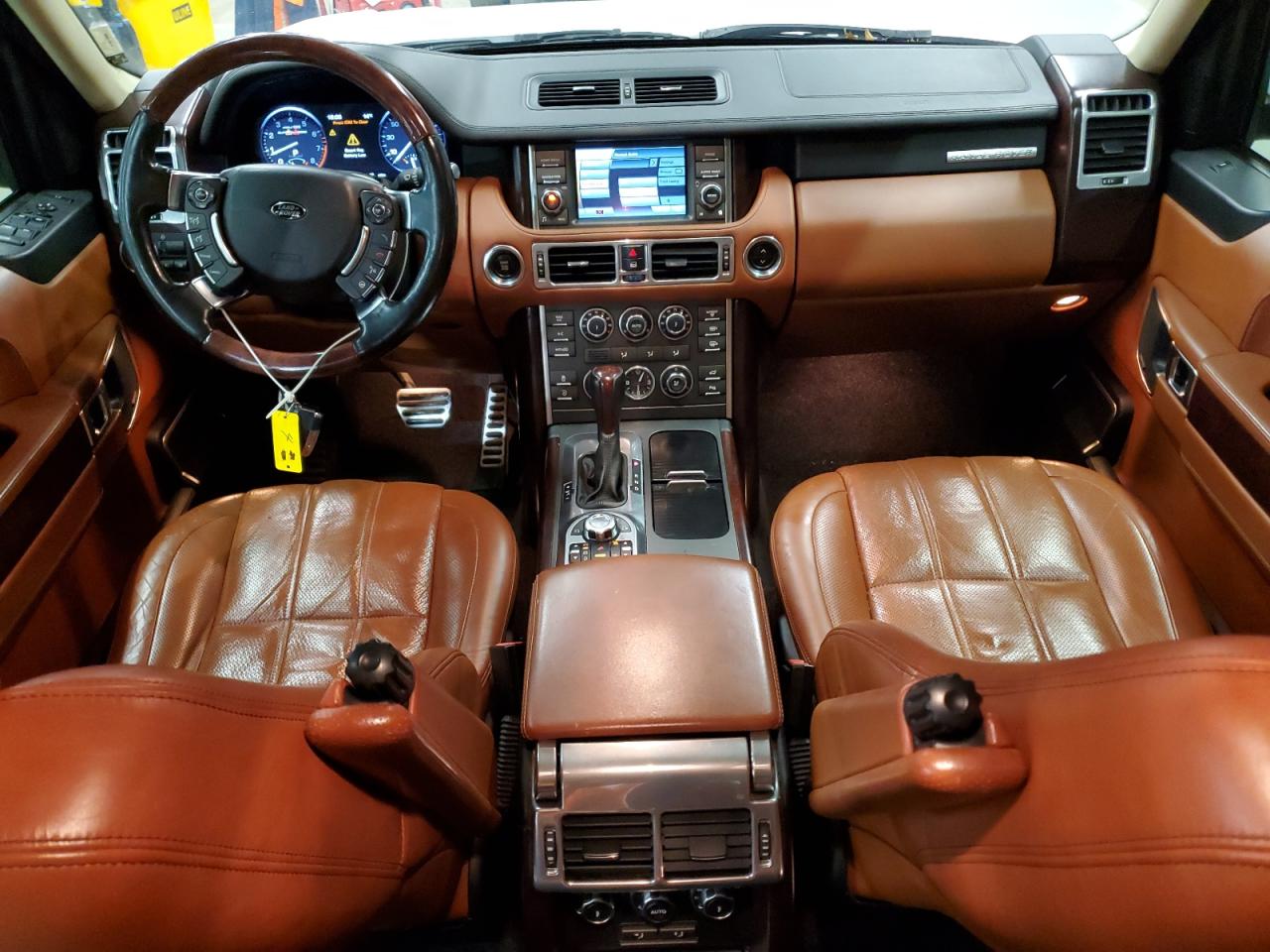 LAND ROVER RANGE ROVER AUTOBIOGRAPHY