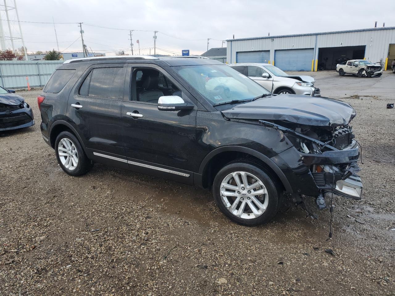FORD EXPLORER PLATINUM