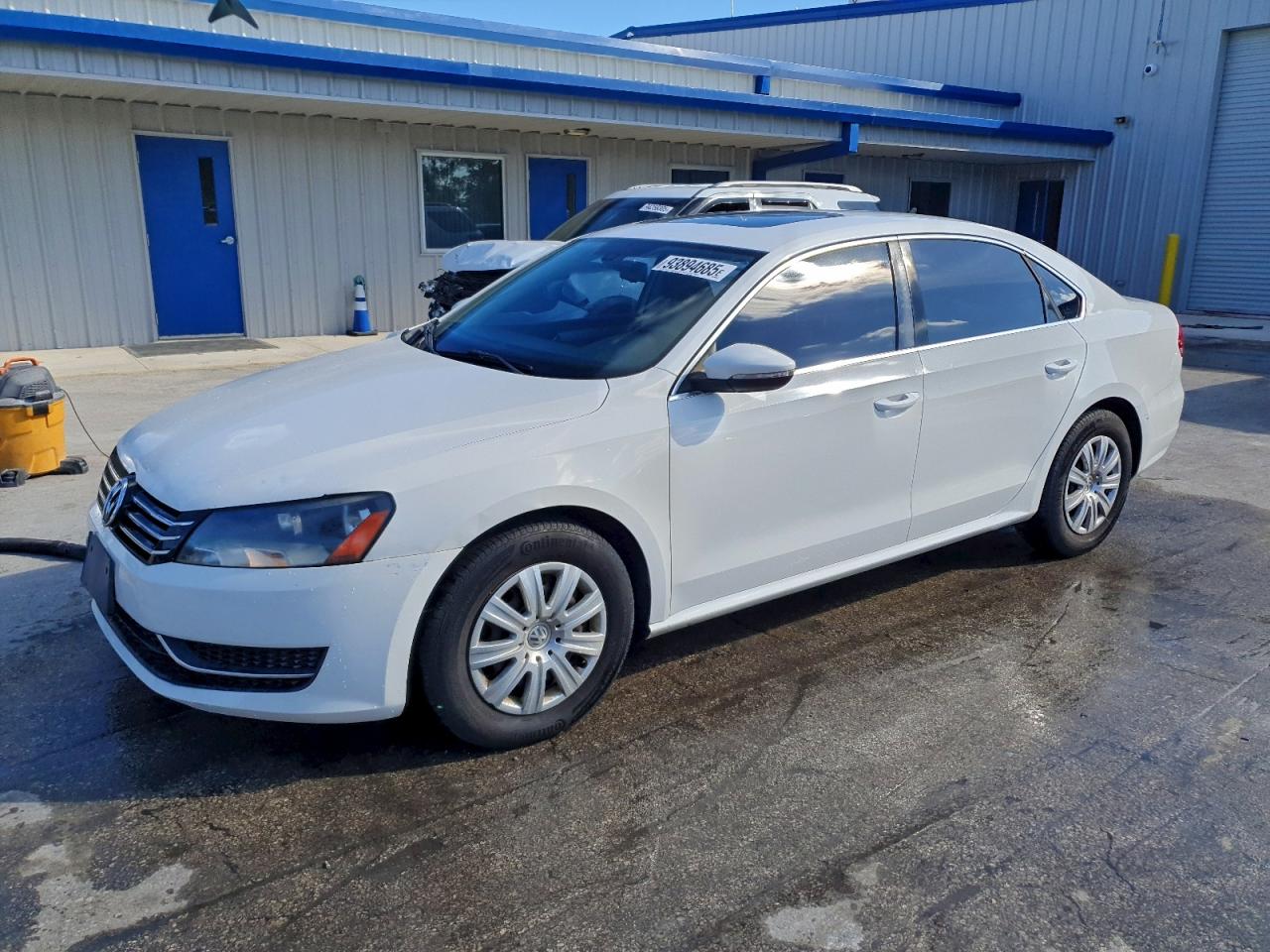 VOLKSWAGEN PASSAT SE