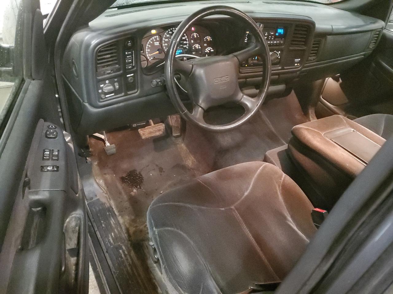 Lot #3298133184 2000 GMC NEW SIERRA