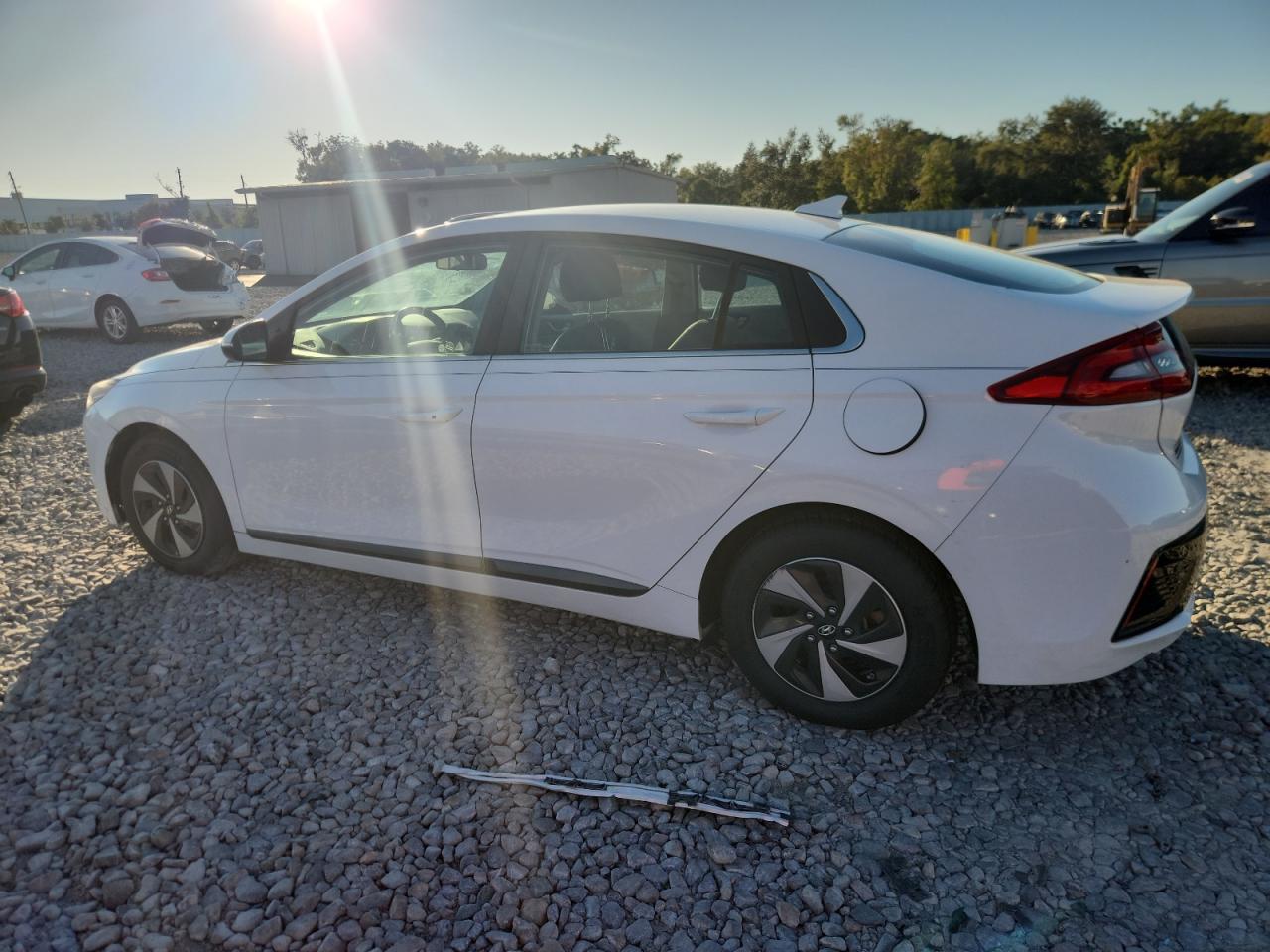 HYUNDAI IONIQ SEL