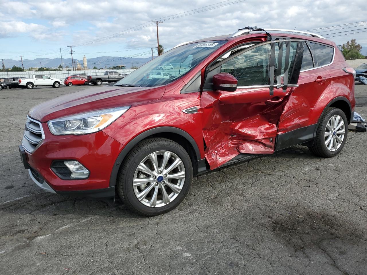 FORD ESCAPE TITANIUM