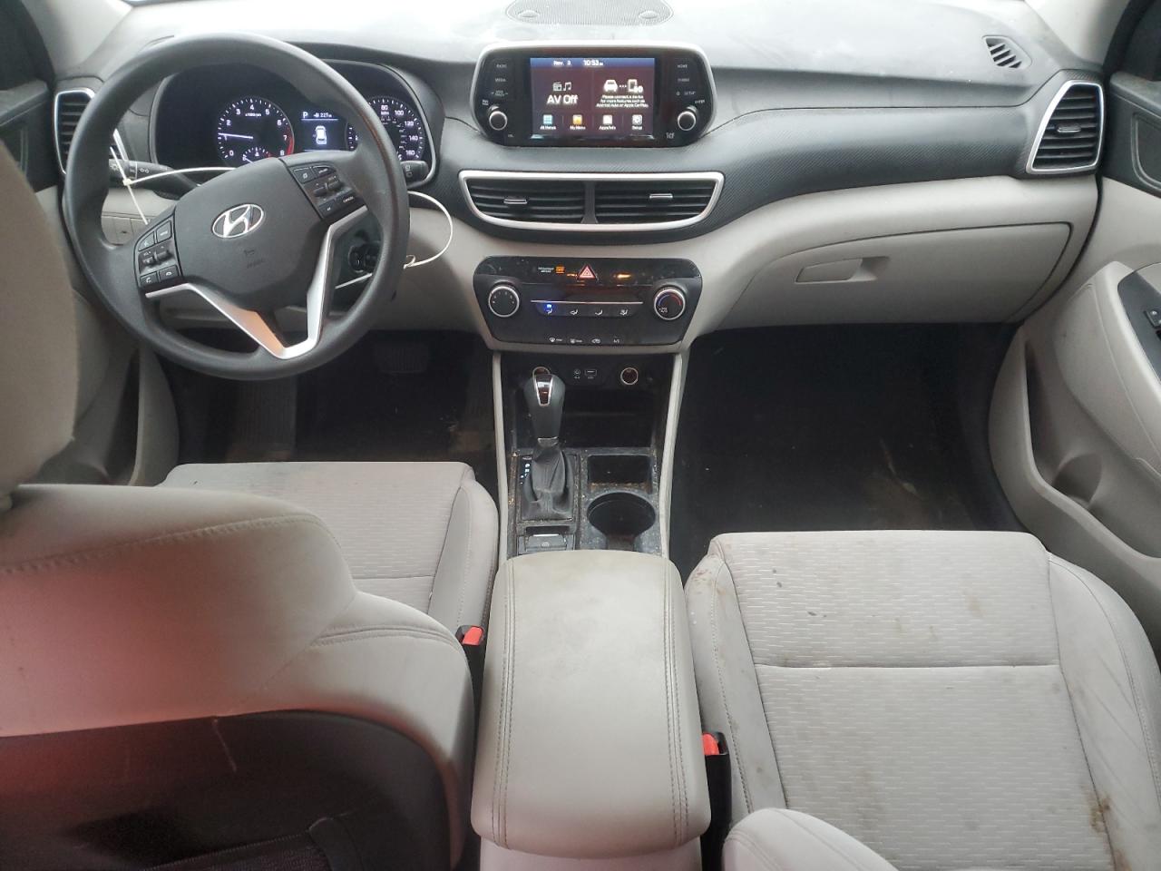 HYUNDAI TUCSON SE