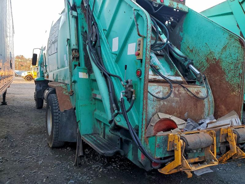 2008 MITSUBISHI FM 65F #3304630978