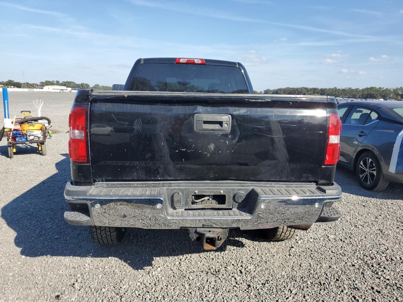 GMC SIERRA K2500 SLE