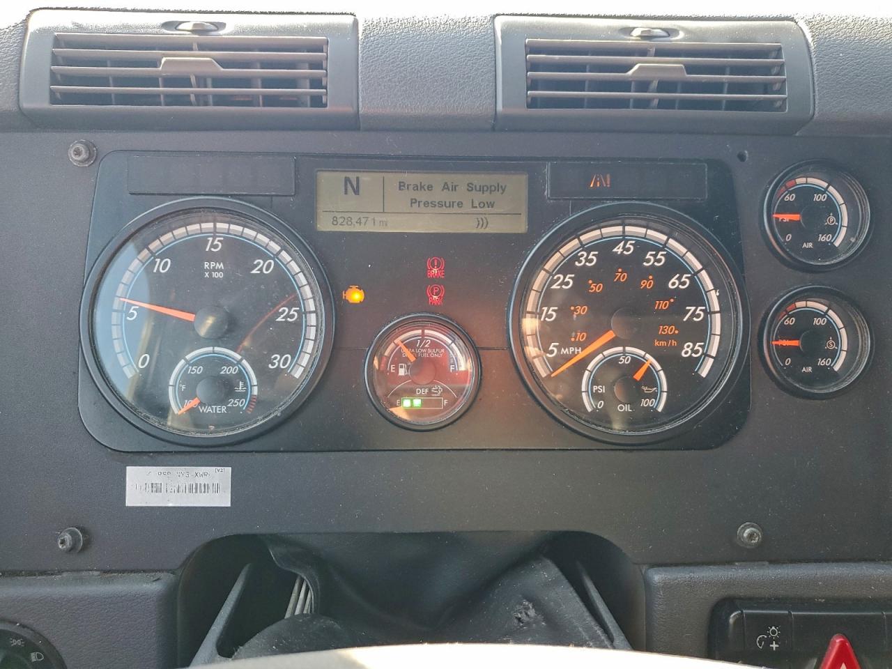 Lot #3284687335 2019 FREIGHTLINER CASCADIA 1