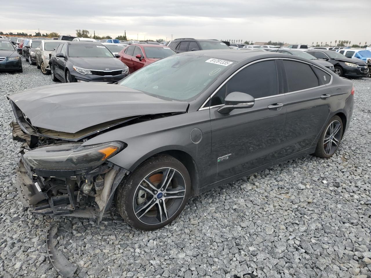 FORD FUSION TITANIUM PHEV