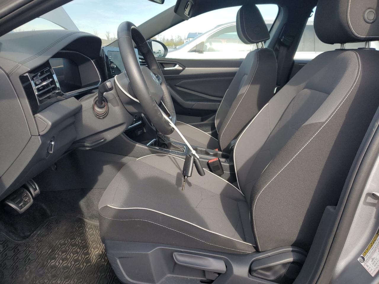 VOLKSWAGEN JETTA SPORT