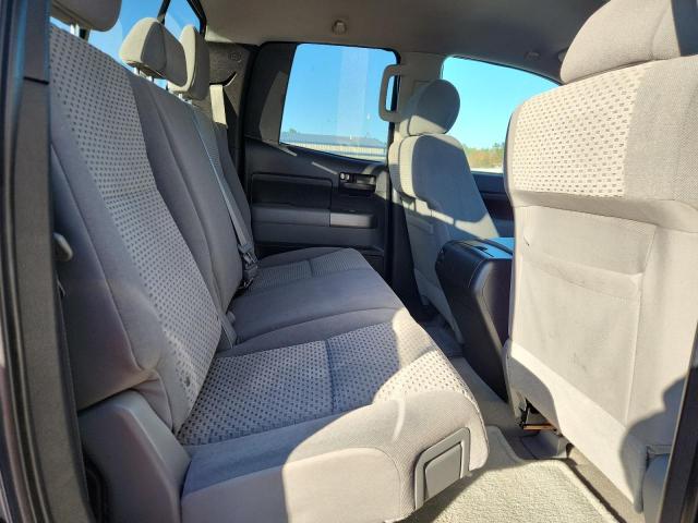 2010 TOYOTA TUNDRA DOU - 5TFUM5F16AX004615