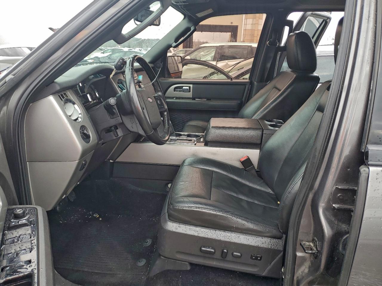 FORD EXPEDITION LIMITED