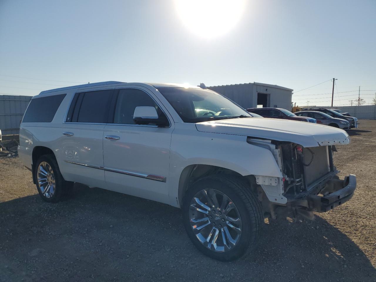 CADILLAC ESCALADE ESV LUXURY