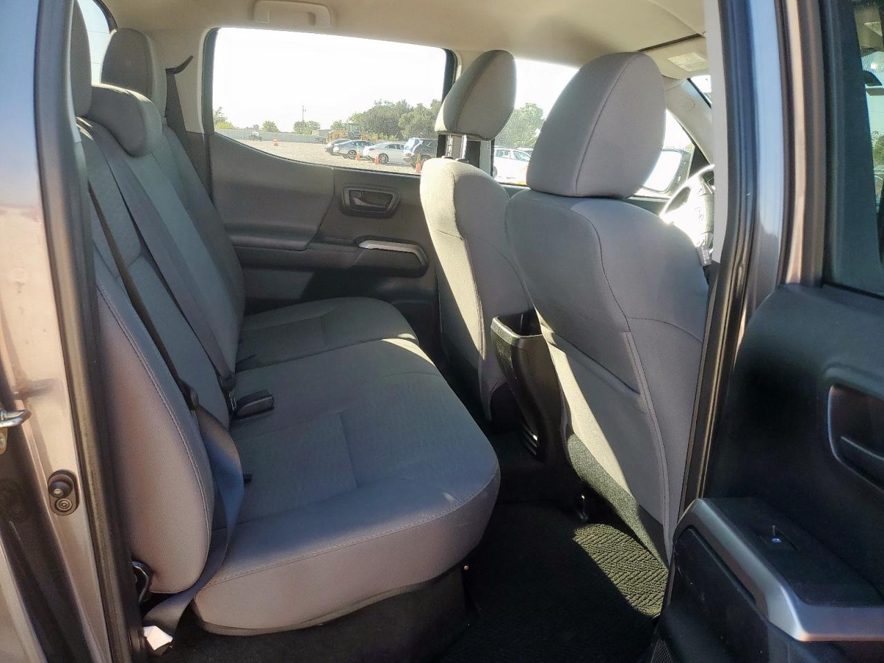 TOYOTA TACOMA DOUBLE CAB