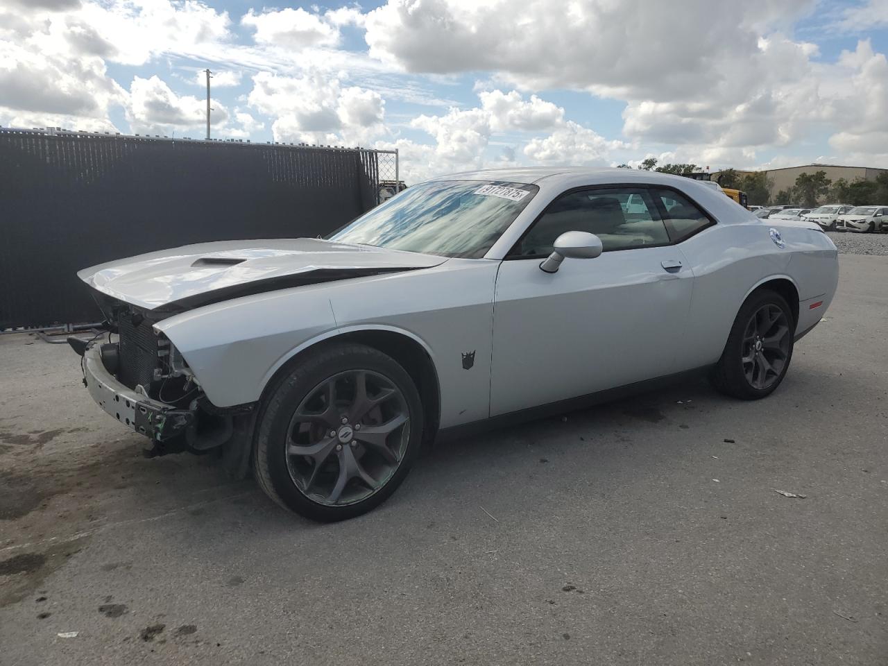 DODGE CHALLENGER SXT