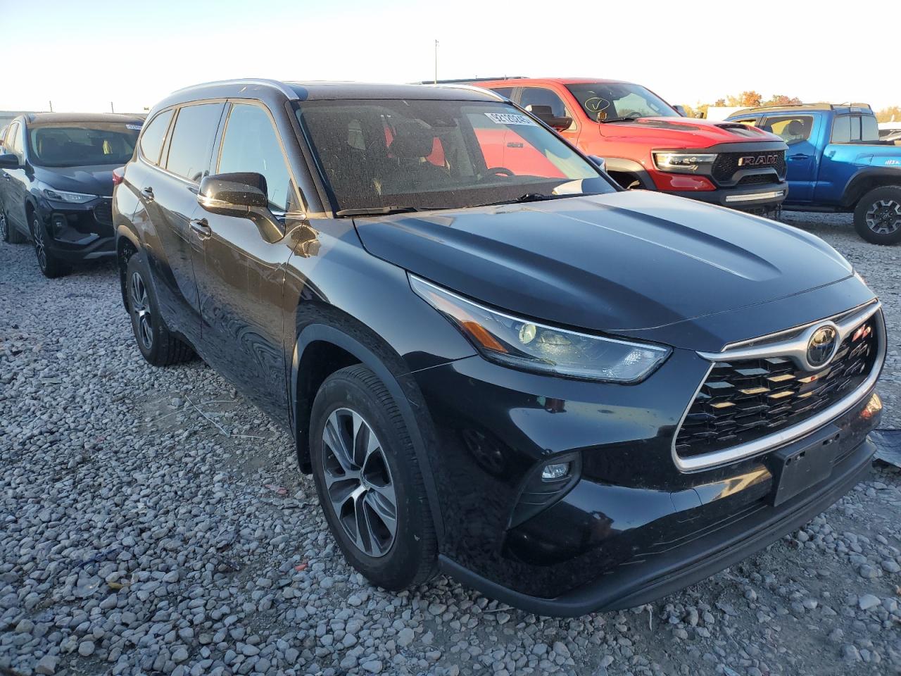 TOYOTA HIGHLANDER XLE