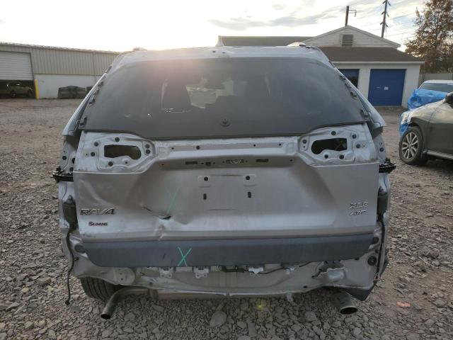 2019 TOYOTA RAV4 XLE #3304766936