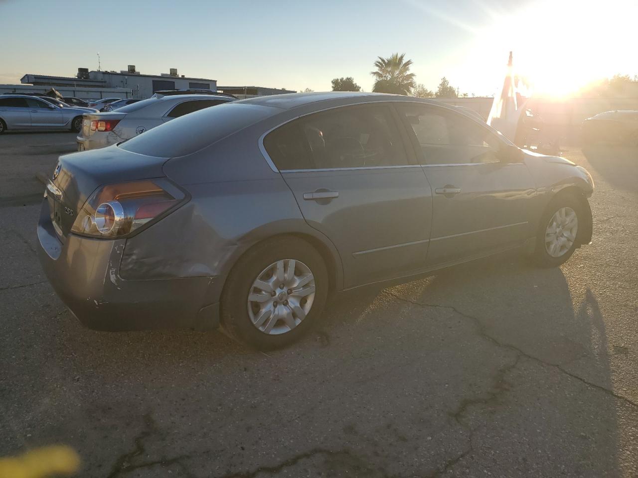 NISSAN ALTIMA BASE