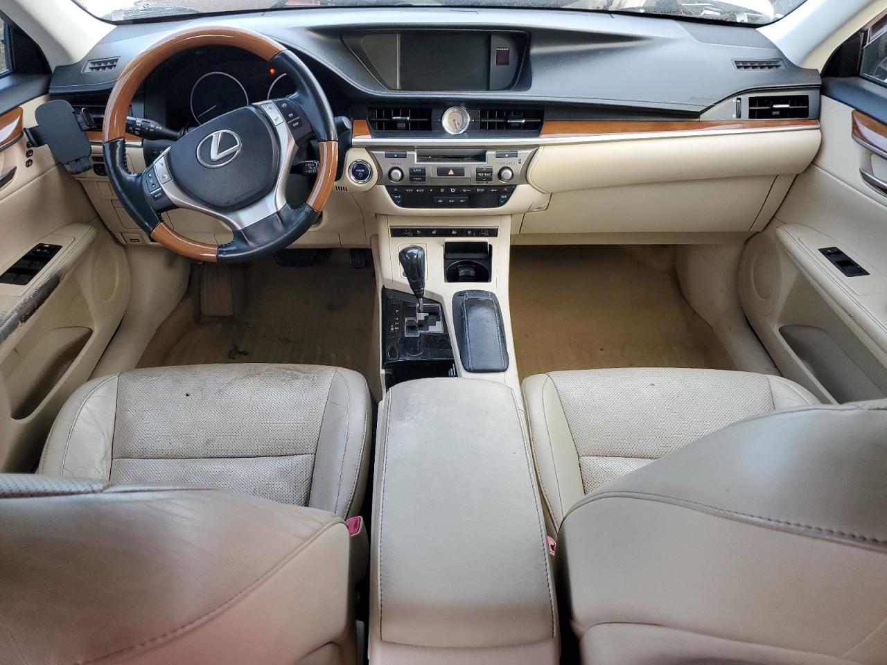 LEXUS ES 300H