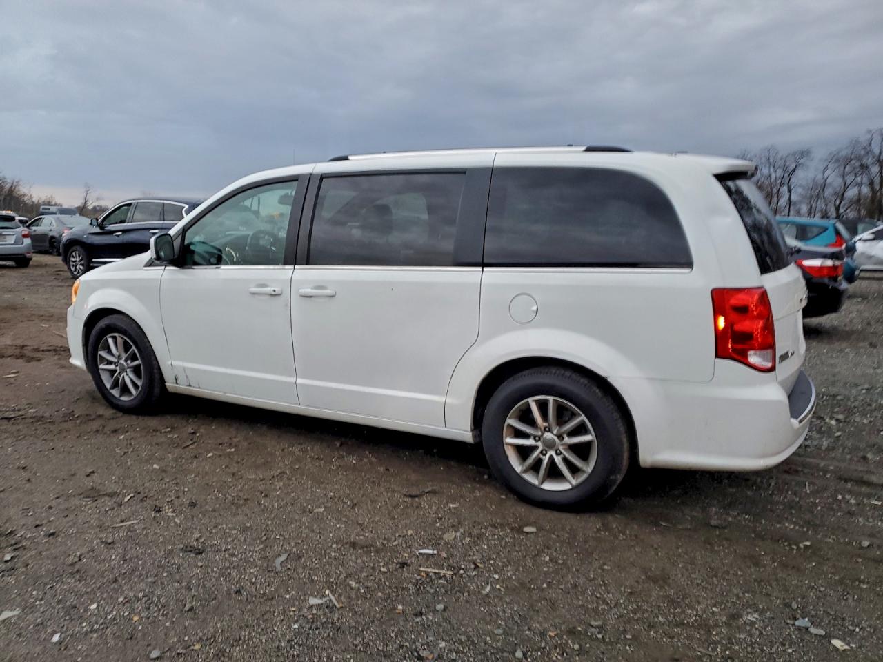 DODGE GRAND CARAVAN SXT