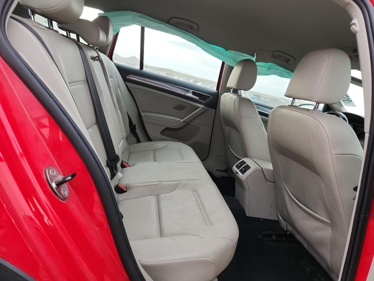 VOLKSWAGEN GOLF ALLTRACK S