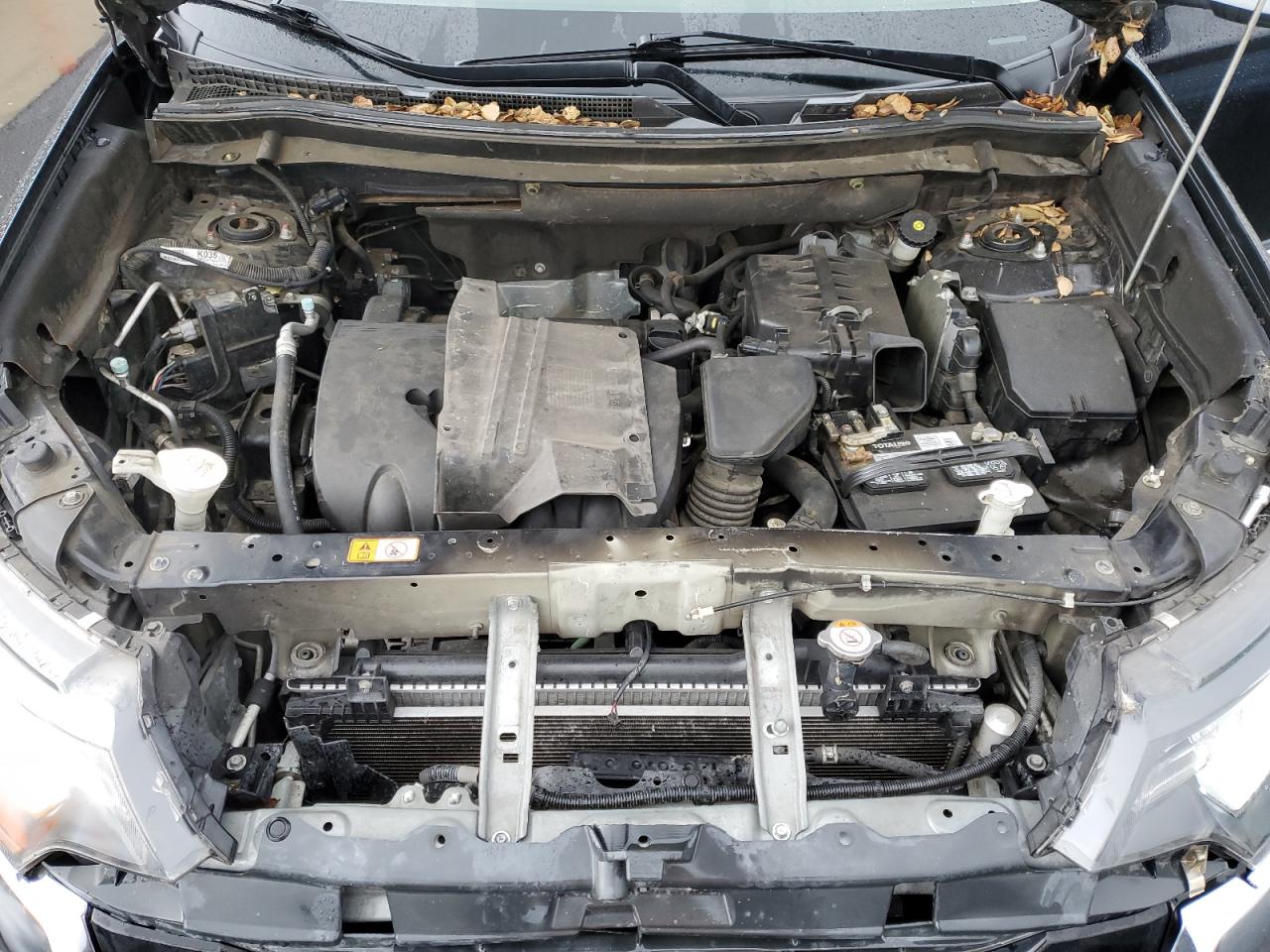 MITSUBISHI OUTLANDER SE