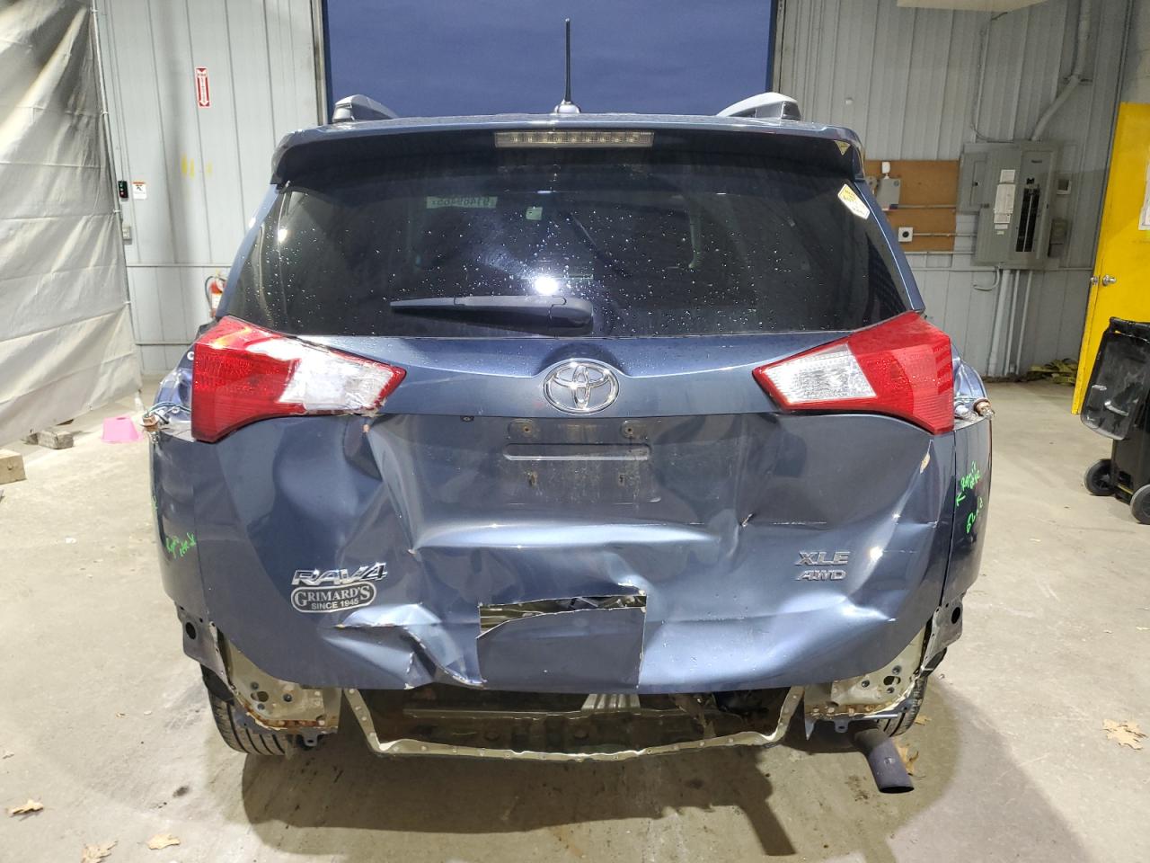 TOYOTA RAV4 XLE
