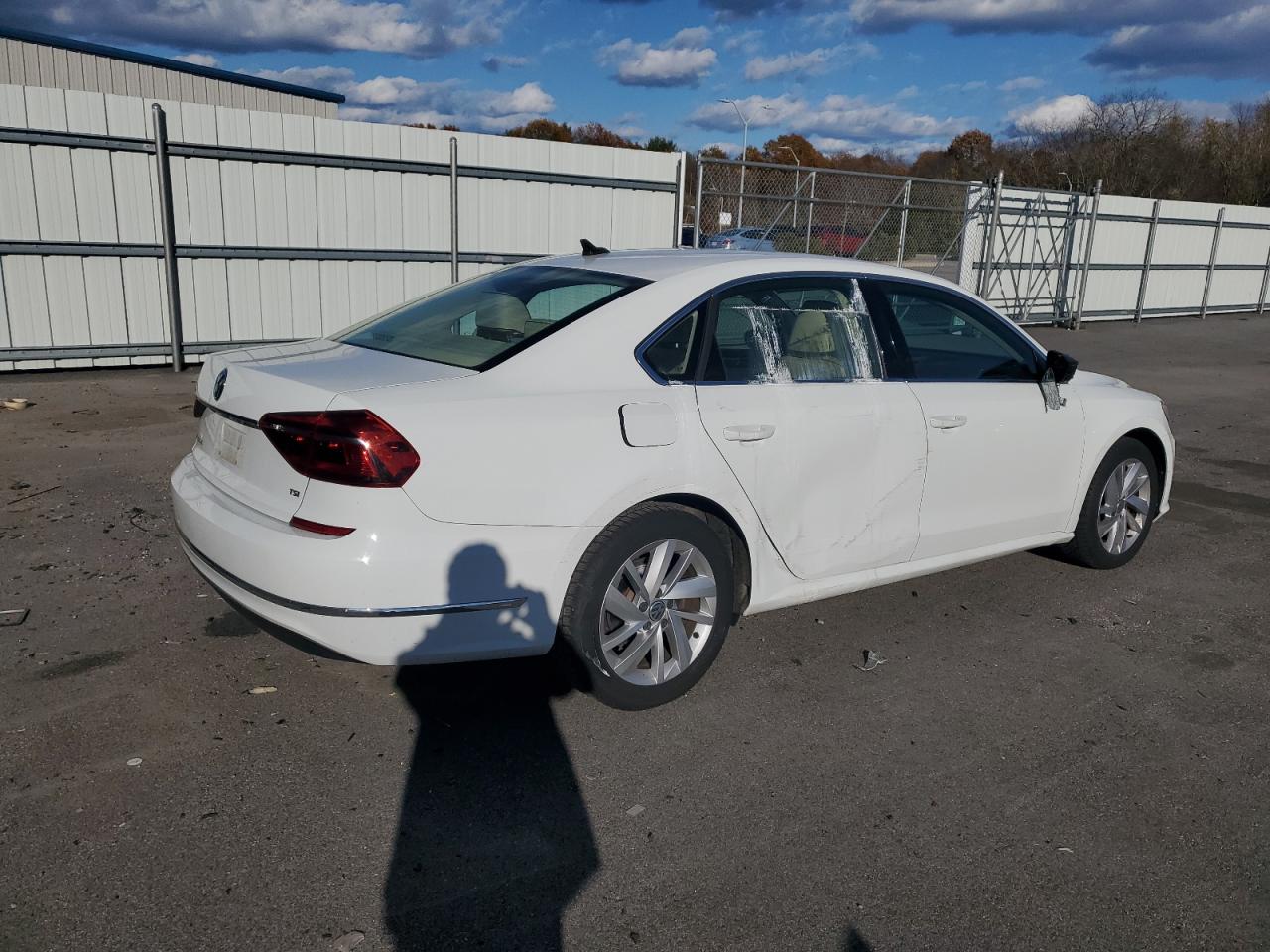 VOLKSWAGEN PASSAT SE