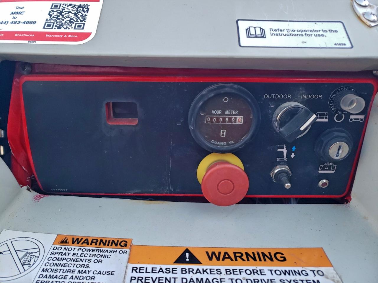 Lot #3297956809 2022 MEC SCISR LIFT