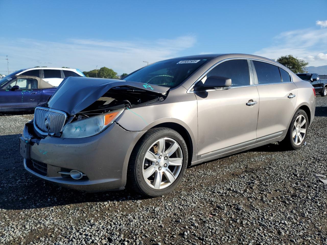 BUICK LACROSSE PREMIUM