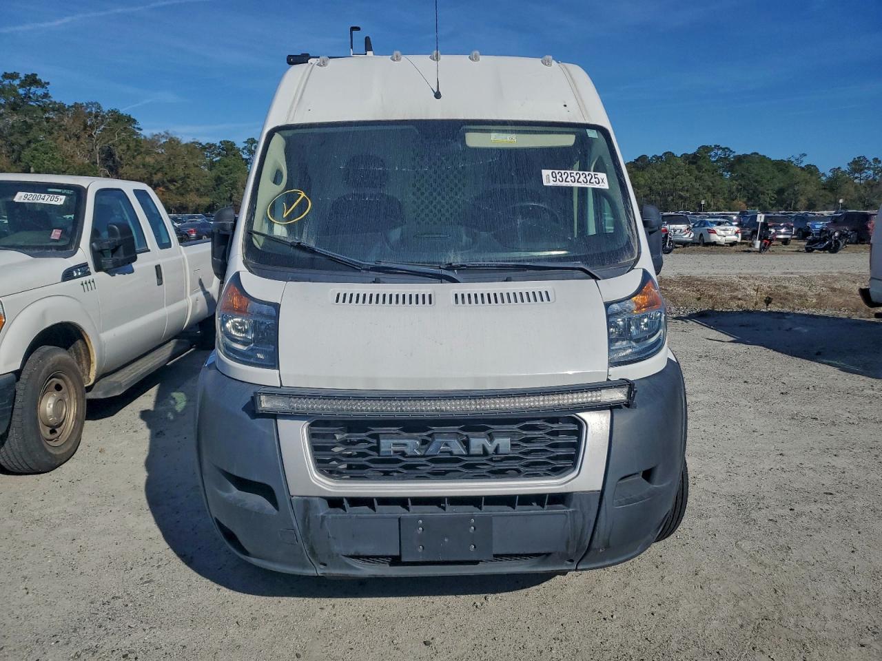 RAM PROMASTER 2500 HIGH