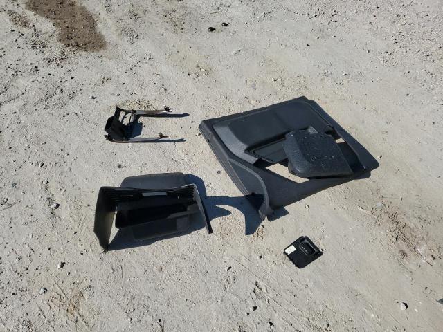 2014 MV1 VAN - 57WMD2A64EM101851